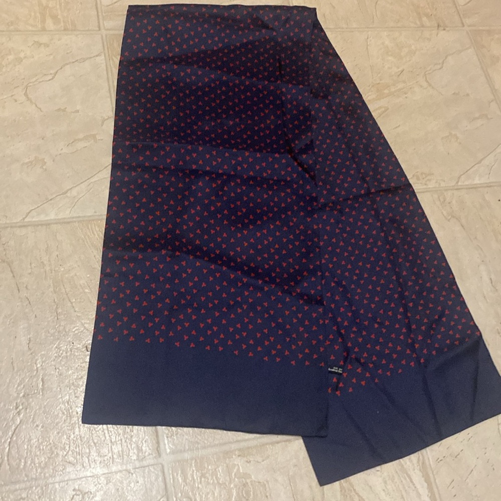 Brooks Brothers Navy/Red Colored 100% Silk Scarf 11 x 53’ EUC - Picture 7 of 8